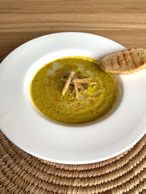 Bitter_leaf_and_carrot_veloute